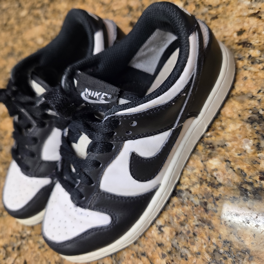 Nike Black and White Sneakers